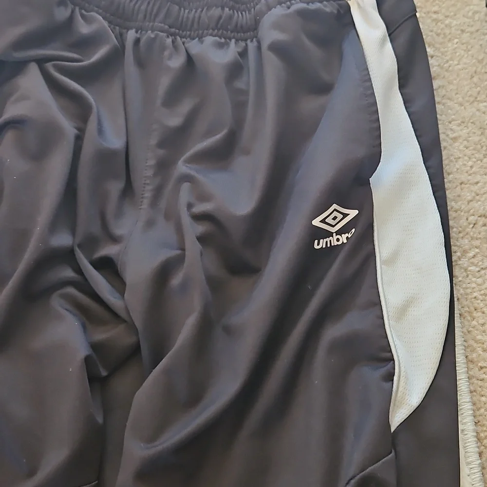 Boys Pants Collection - Picture 4 of 4